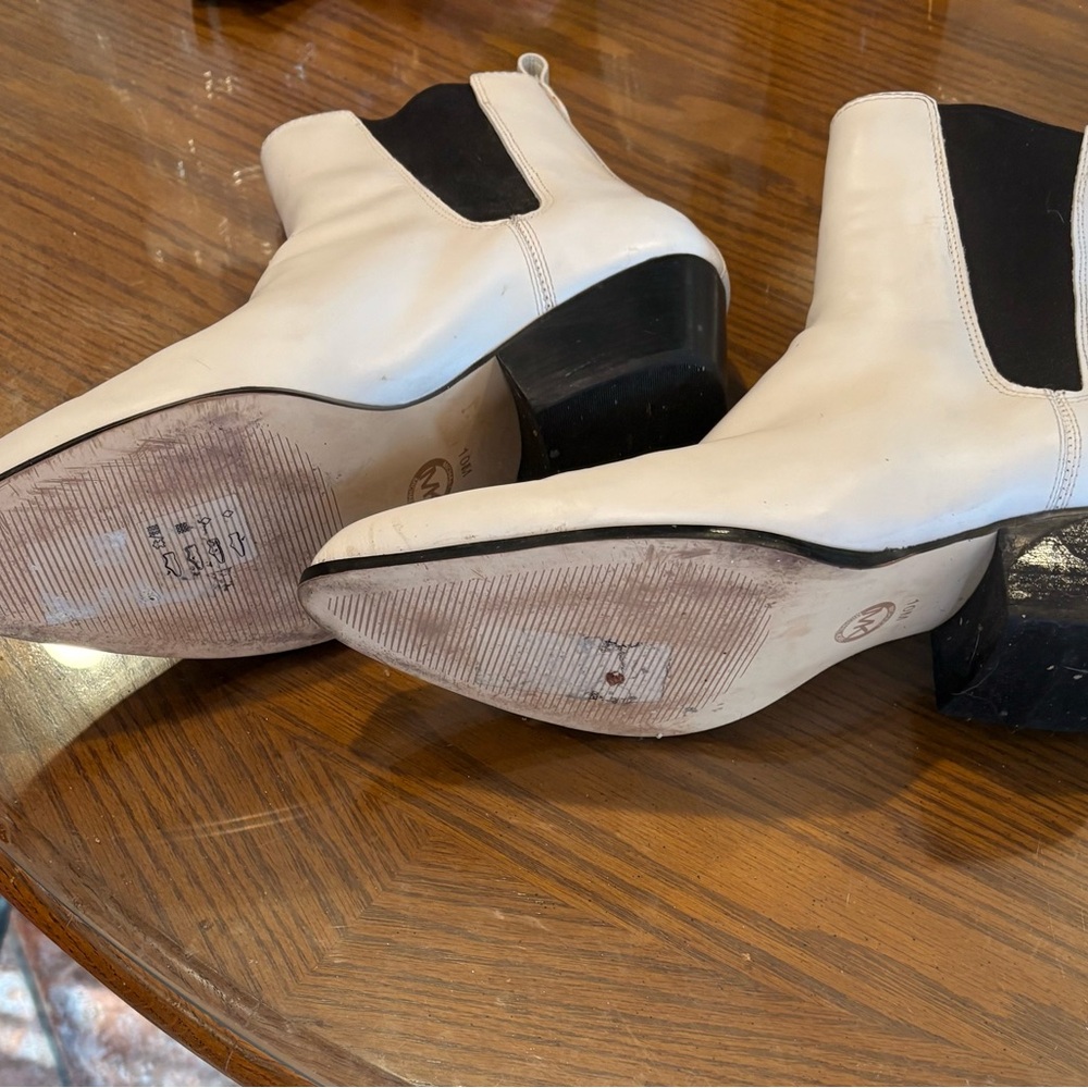 Michael Kors White and Black Ankle Boots - Picture 3 of 4